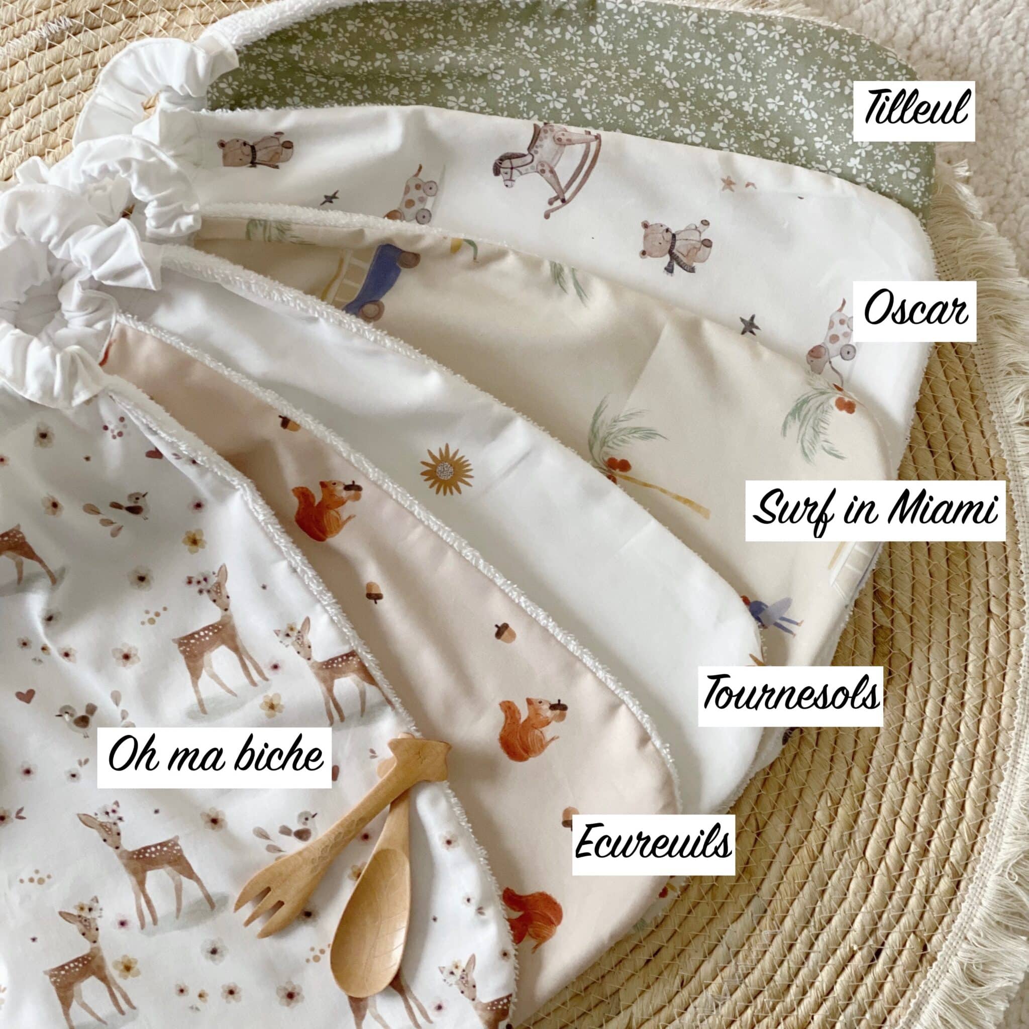 Serviette Cantine Enfant Élastique Zèbre - Grand Bavoir Maternelle Imperméable Fait Main