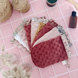 gant magique demaquille a l eau zero dechet minky