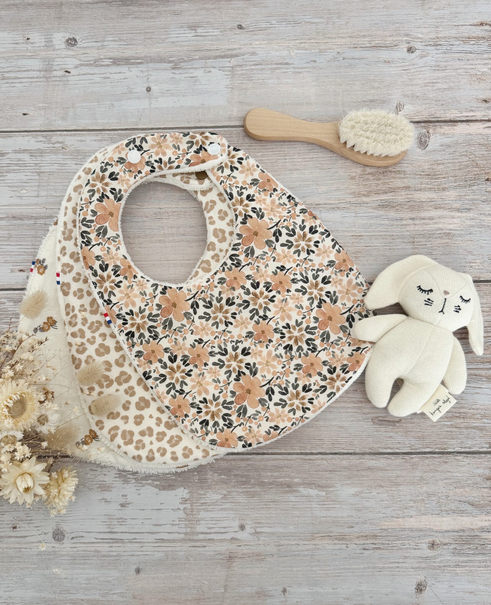 bavoir bebe cadeau naissance personnalisé