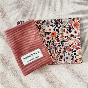 protege passeport velours terracotta interieur carla cadeau fete des meres maman