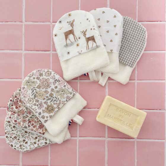 gant toilette enfant debarbouillette lingette proprete autonomie
