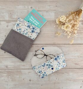 etui lunettes et housse de livre idee cadeau