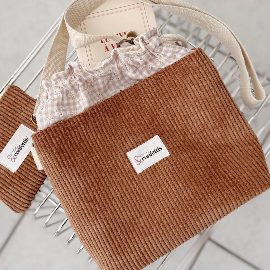sac bandouliere velours cappuccino et tissu vichy beige brodé