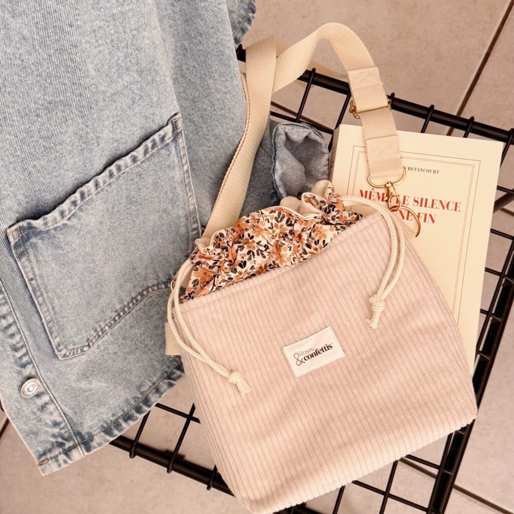 sac bandouliere velours beige et tissu gloria