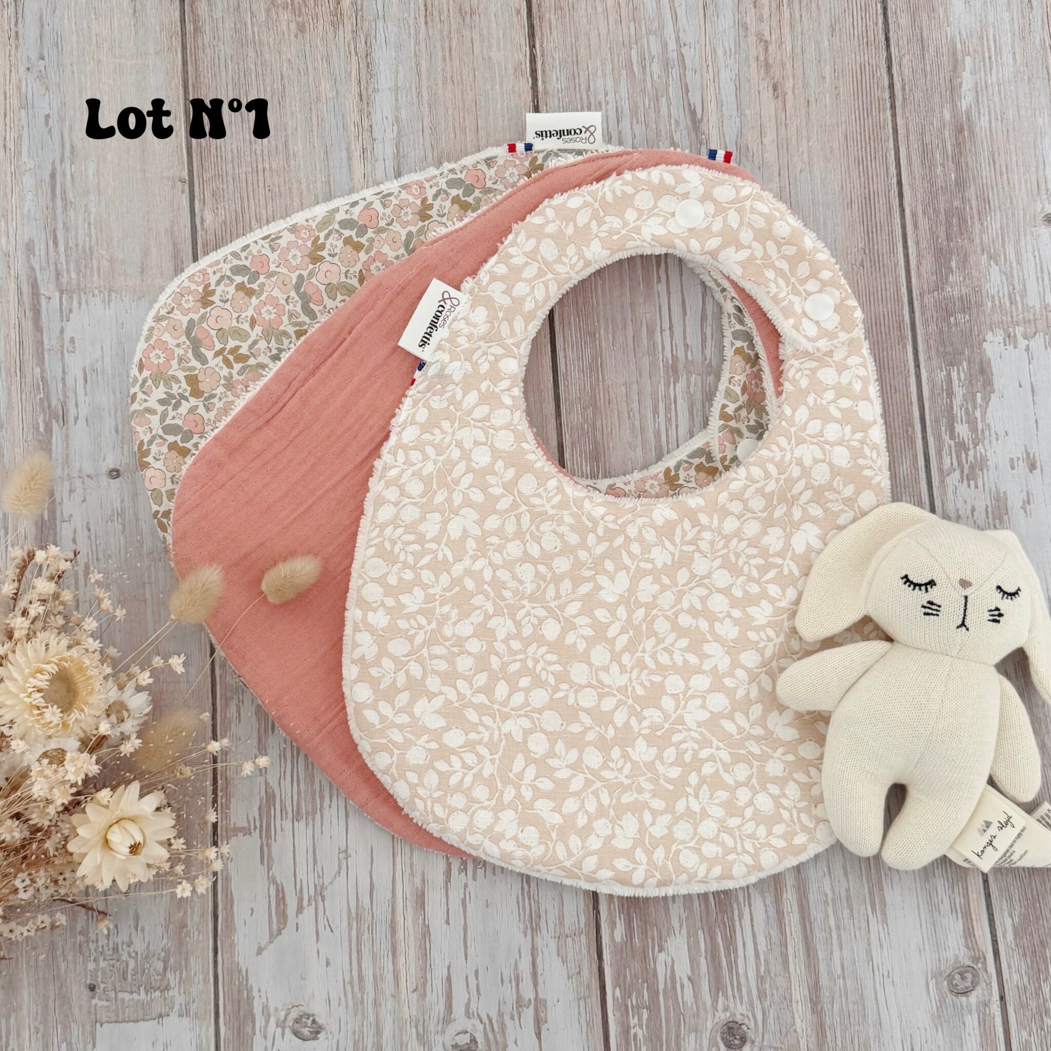 bavoir bebe fille cadeau liste naissance